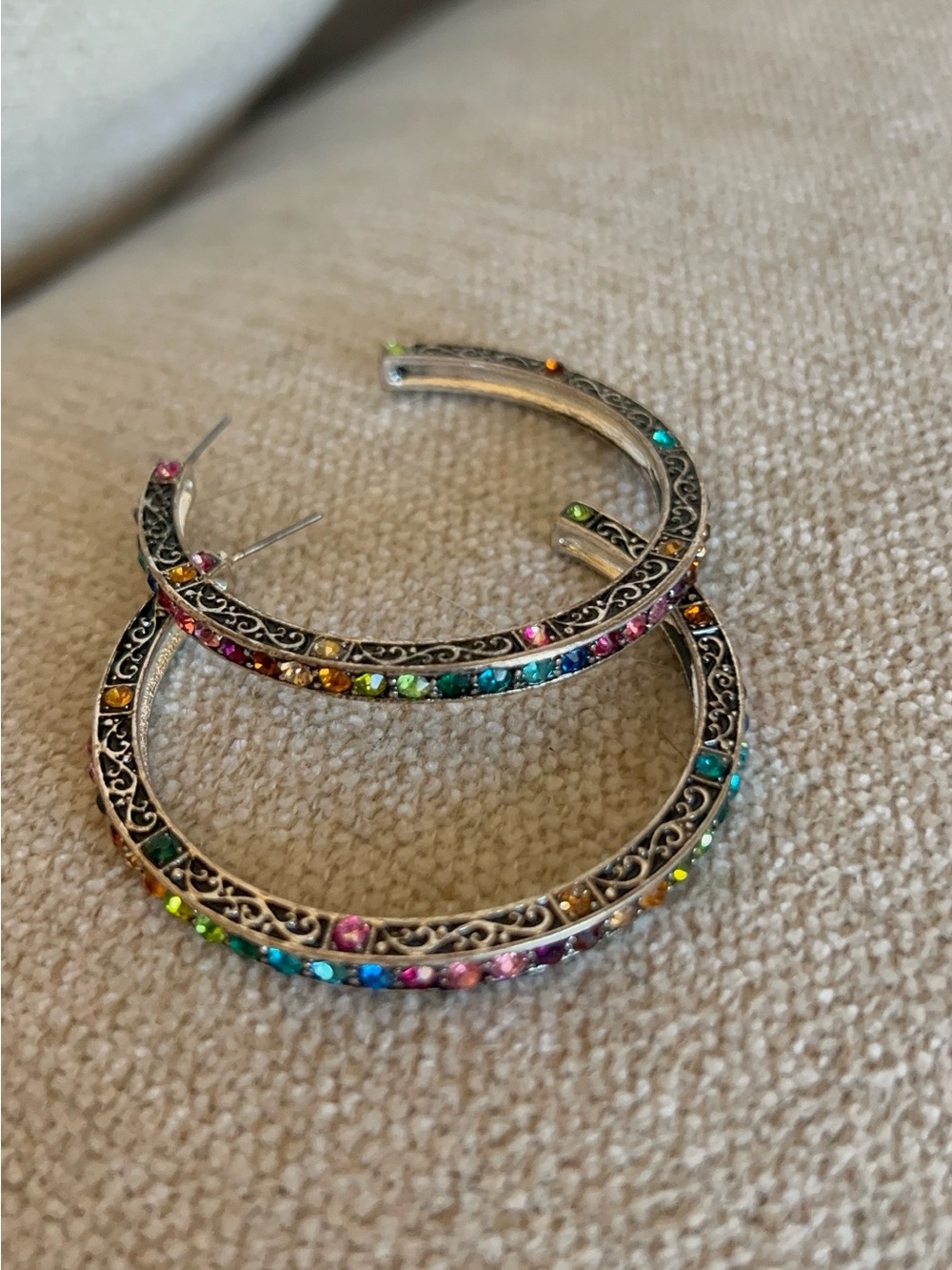 Stunning Silver Multicolor Rainbow Crystal Filigree Hoop Earrings